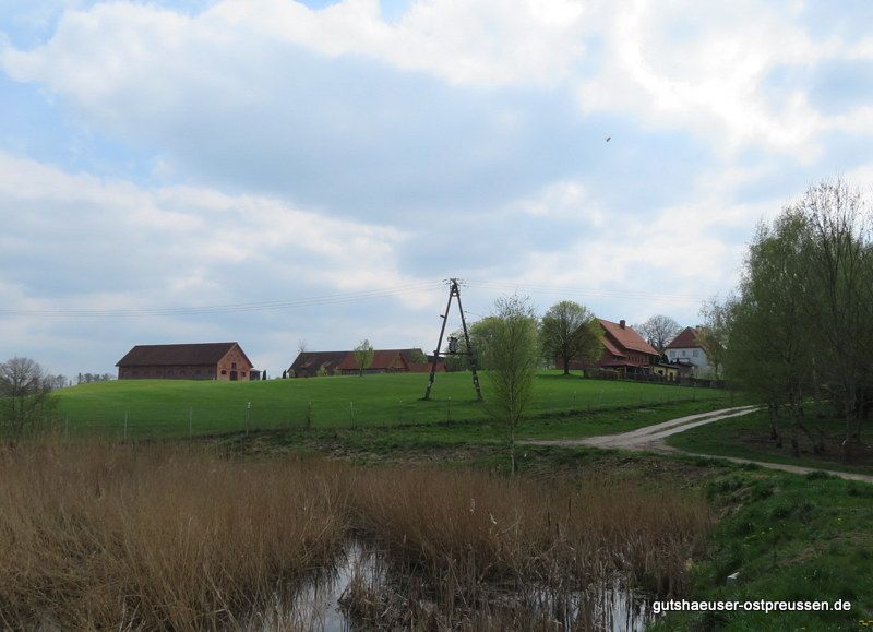 Blick von der Mühle zum Wirtschaftshof